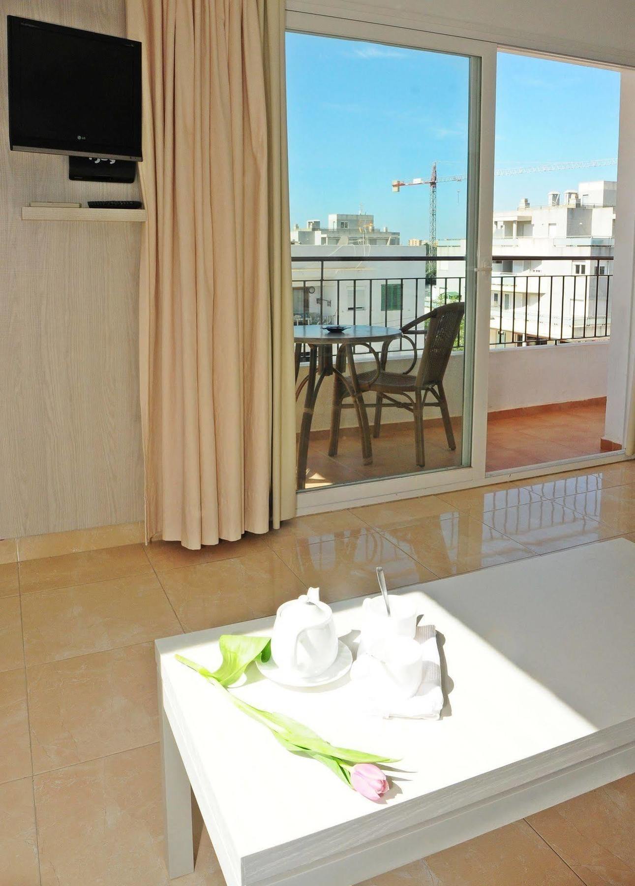 Apartamentos Avenida - Mc Apartamentos Ibiza Exteriör bild