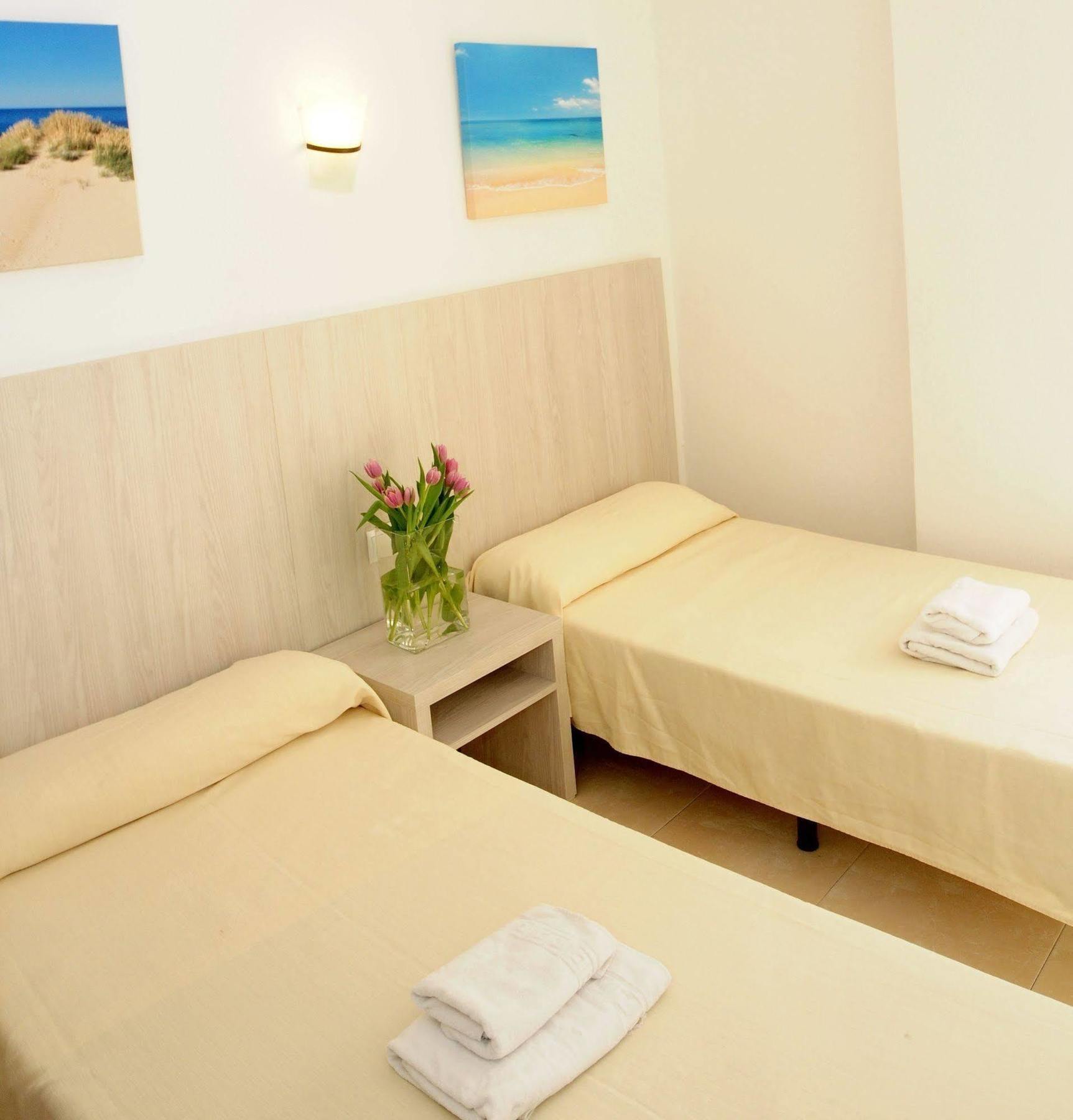 Apartamentos Avenida - Mc Apartamentos Ibiza Exteriör bild