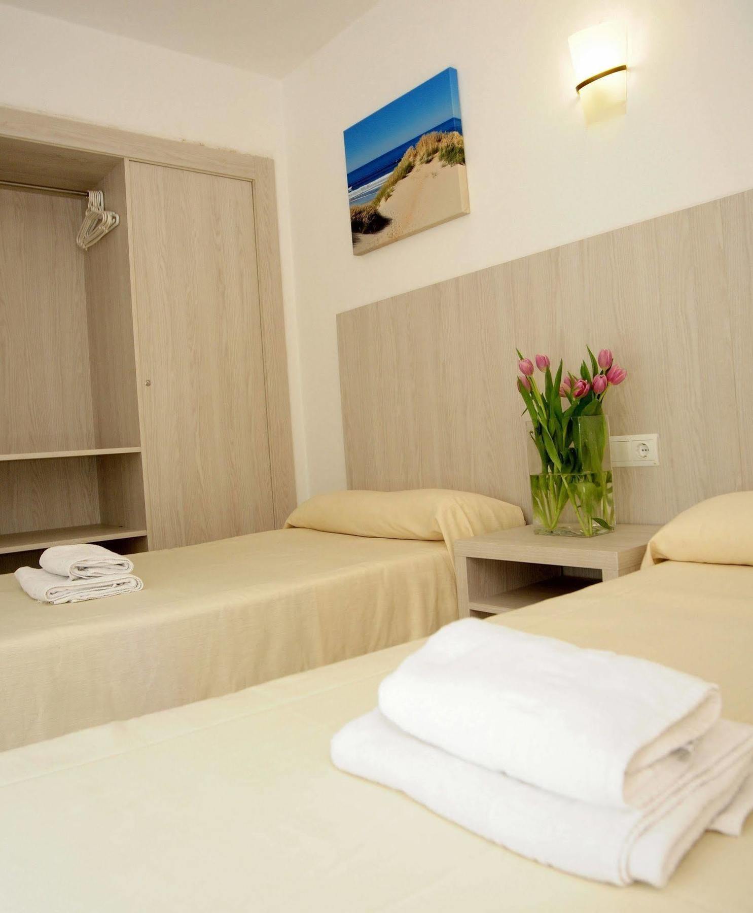 Apartamentos Avenida - Mc Apartamentos Ibiza Exteriör bild